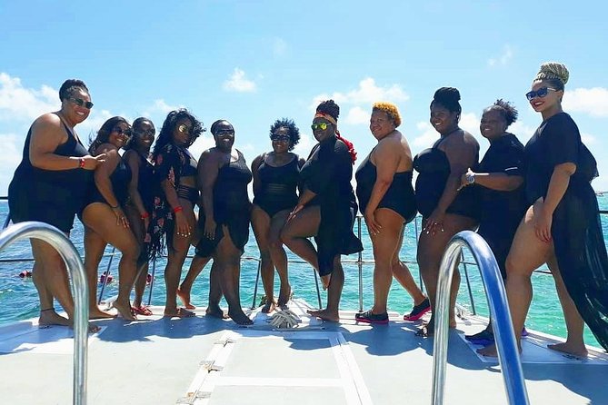 Private Adult Only Hip Hop Party Boat with Live DJ - Snorkeling before the drinks take over