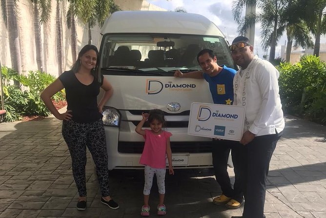 Private Airport Punta Cana transfer to Hotels Barcelo - Who Gets the Best Value