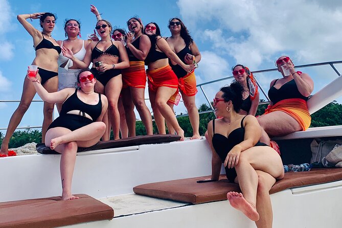 Private Catamaran Cruise with Slide & unlimited drinks - Music, drinks, and the natural pool