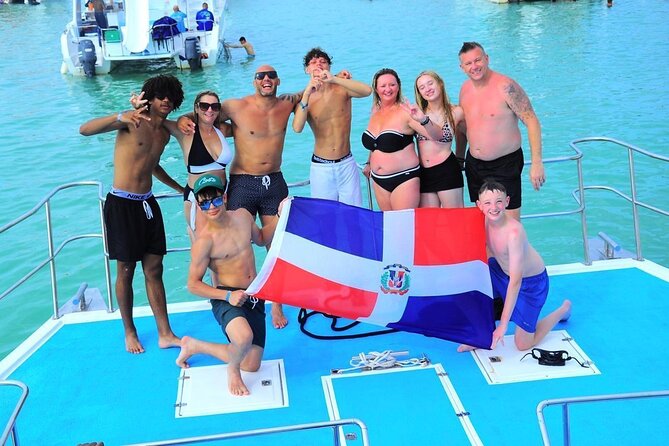Private Cruise with BBQ - Slide And Open Bar - Lunch, Snacks, Rum, And The Open Bar