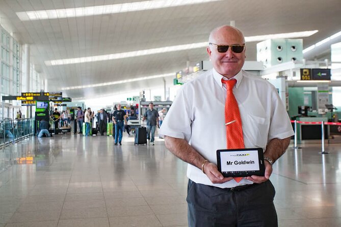 Private Departure Transfer from Punta Cana to Punta Cana airport (PUJ) - Communication and service style