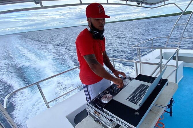 Private Full Day Charter to Saona Island from Punta Cana - What the $1,900 price really buys