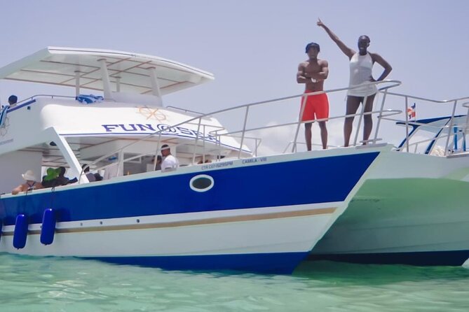 Private Luxury Charter Punta Cana Bavaro - How the $875 price compares in practical terms