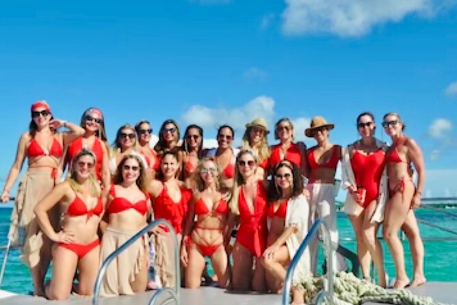 Private Party boat, snorkeling, sand bar, music, drinks - Music, dancing, and the onboard mood