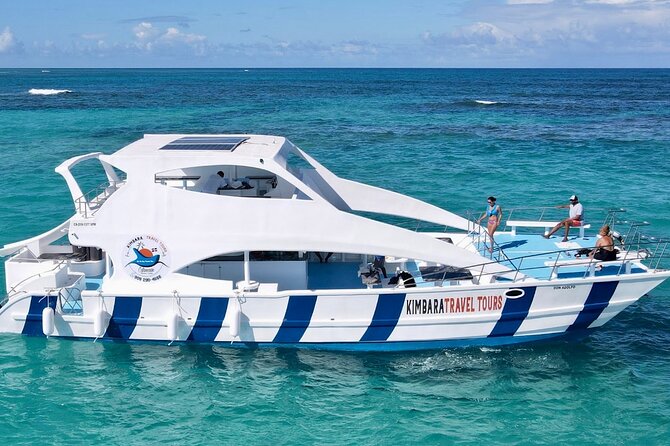 Private Party boat, snorkeling, sand bar, music, drinks - What is included in the open bar