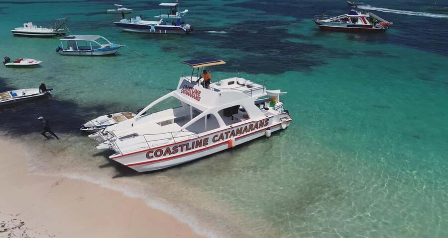 Private Party Boat Tour with Drinks and Snacks in Punta Cana - Hotel pickup and the start at Jelly-fish Beach