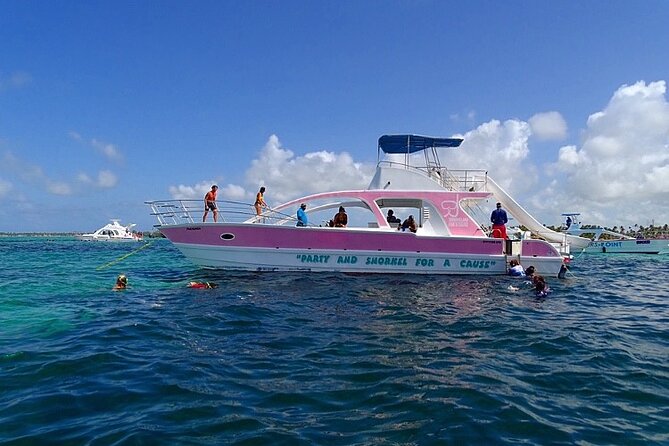 Private Party Boat with Slide and chicken skewers at Punta Cana - Key points to know before you book