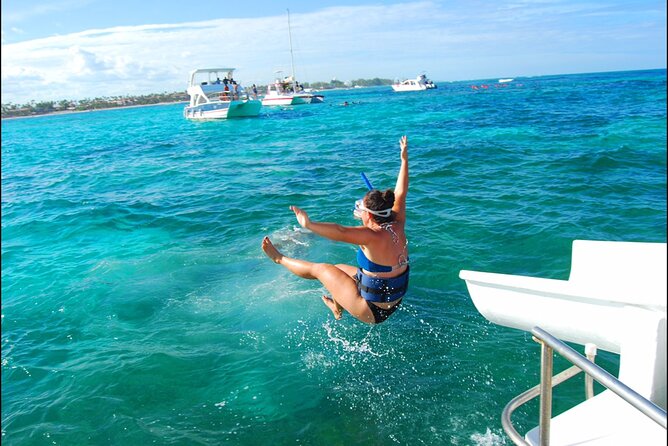 Private Party Boat with Slide and chicken skewers at Punta Cana - What the $750 price includes