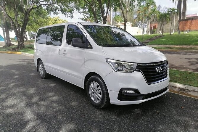 Private Punta Cana Airport Ground Transfers - A Personal Welcome at Punta Cana Airport