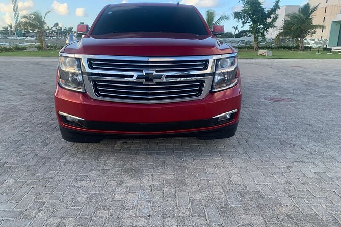 Private Punta Cana airport (PUJ) SUV Transfers to Romana & Bayahibe Hotels. - Finding your driver inside Punta Cana Airport