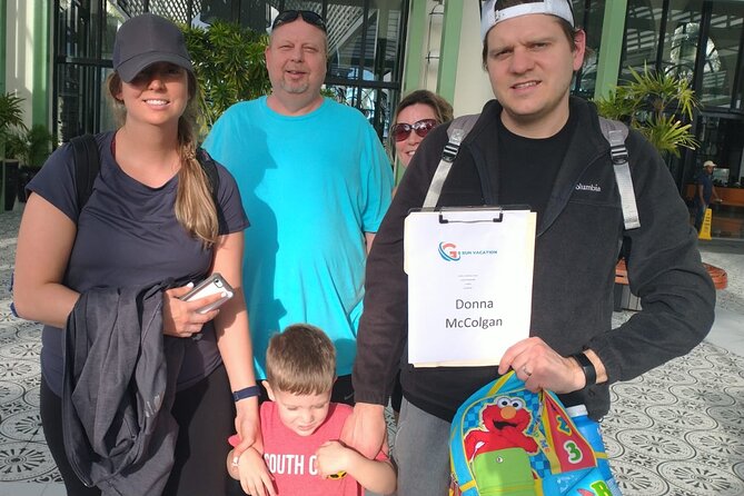 Private Punta Cana Airport Transfers to uvero Alto hotels - What happens at the airport
