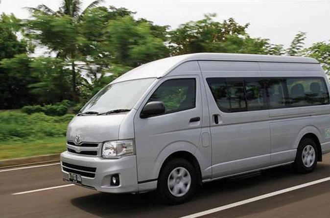 Private Round Trip Airport Transfer Uvero Alto Hotels 7-12 Pax - From Punta Cana Airport to Your Hotel