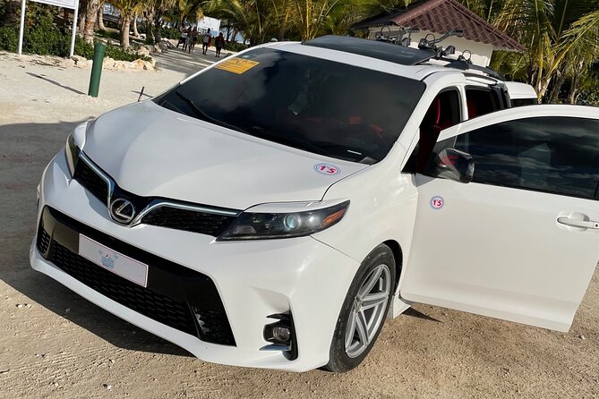 Private Round Trip Punta Cana Airport Hotel/Villa Transfer - Meeting the driver at Punta Cana Airport