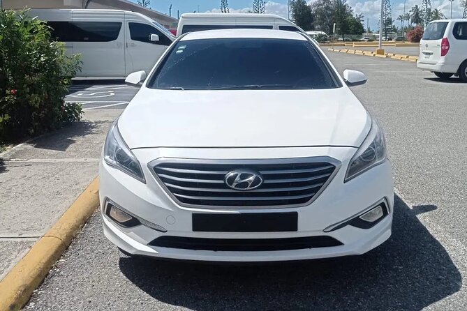 Private round trip transfer from Santo Domingo to Punta Cana - Private transportation for up to three people