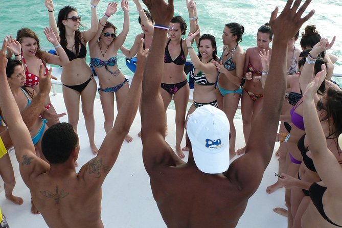 Private Sailing Catamaran - The natural pool stop