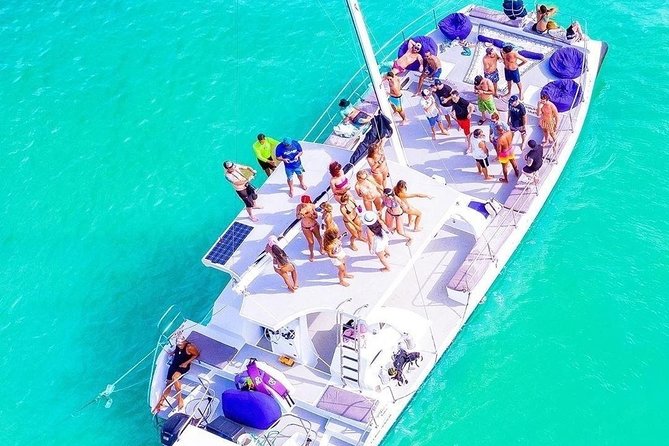 Private Sailing Catamaran - Who will enjoy this three-hour cruise