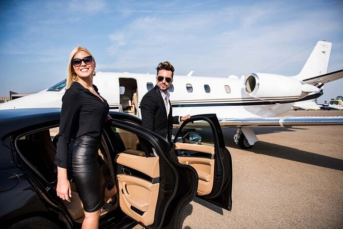Private Taxi from Bavaro Hotel to Santo Domingo Airport - A private ride instead of a shared shuttle