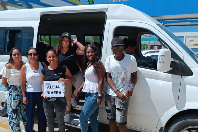 Private Taxi from Bavaro Hotel to Santo Domingo Airport - The value of $135 for up to six