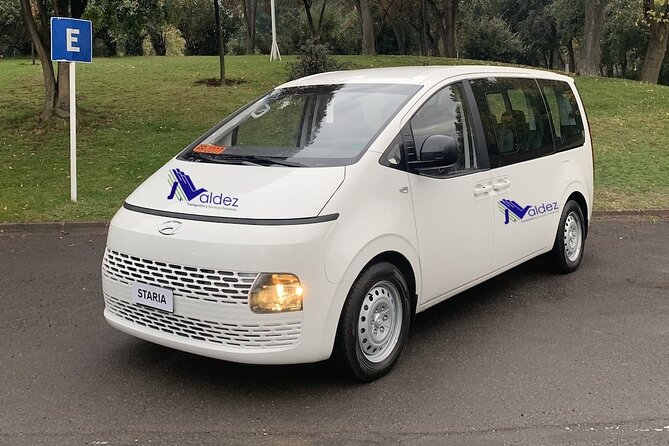 Private Transfer From or to Punta Cana Airport to hotels in Bávaro - Clean vehicles, WiFi, and the comfort factor