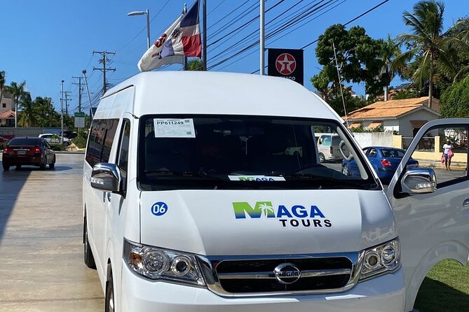 Private Transfer from Punta Cana Airport to ALL hotelS -RoundTrip - Key points at a glance