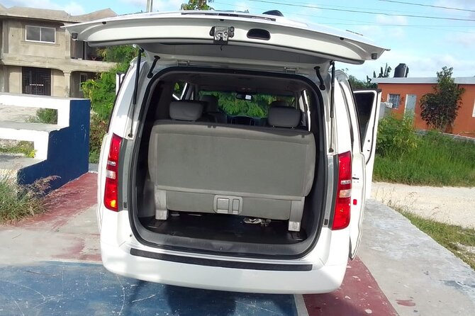 Private transfer from Santo Domingo to Punta Cana & Viceversa (one way) - Sightseeing stops and special requests