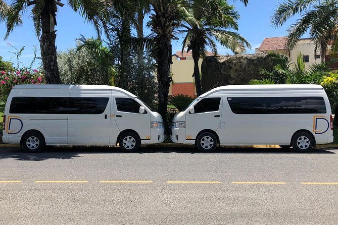 Private Transfer Punta Cana Airport - Puerto Plata Hotels - A long ride that removes the airport headache