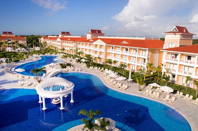 Private Transfer Punta Cana Airport to/from Bahia Principe Aquamarine - The strongest points, and the limits