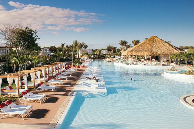 Private Transfer Punta Cana Airport to/from Club Med Punta Cana - A short ride that solves a long airport problem