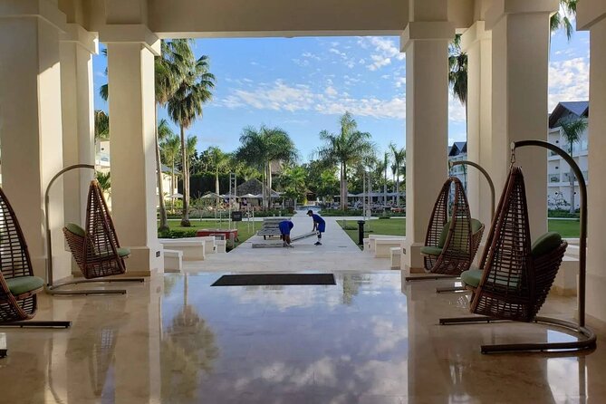 Private Transfer Punta Cana Airport to/from Dreams La Romana - Why a private PUJ transfer can save your first hour