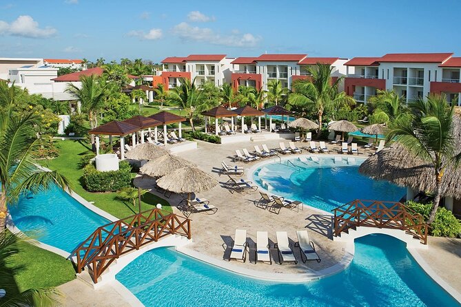 Private Transfer Punta Cana Airport to/from Dreams Royal Beach - A Simple Start at Punta Cana Airport