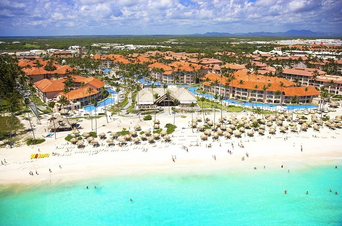 Private Transfer Punta Cana Airport to from Majestic Elegance - Who will get the most from this transfer