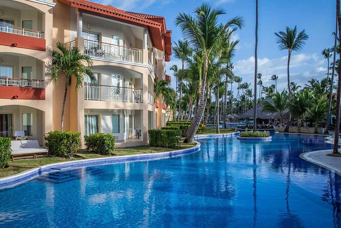 Private Transfer Punta Cana Airport to from Majestic Elegance - A straight ride to Majestic Elegance in about 32 minutes