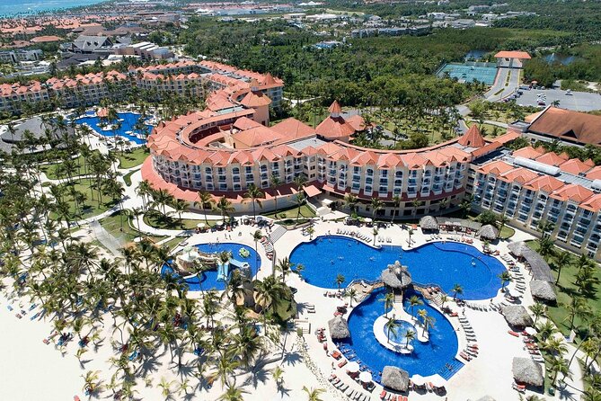 Private Transfer Punta Cana Airport to/from Occidental Caribe - What the roughly 30-minute ride is really buying you