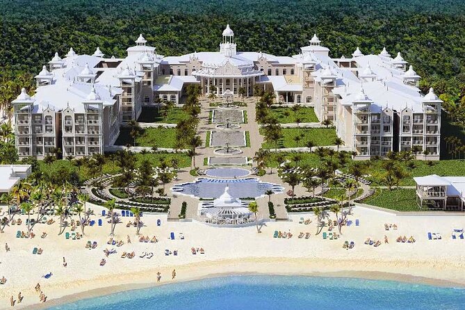 Private Transfer Punta Cana Airport to/from Riu Palace Macao - Key points to know before booking