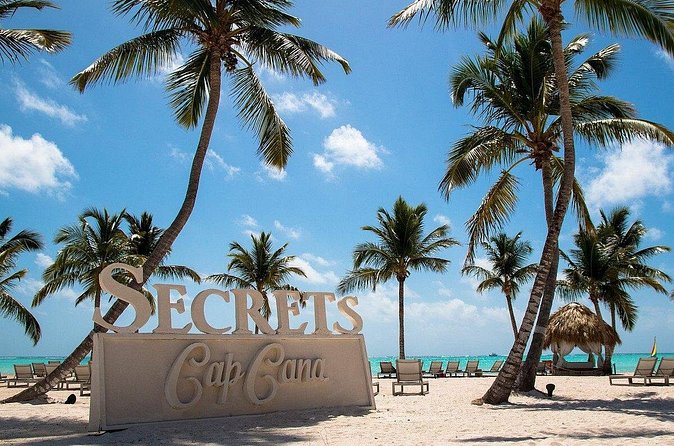 Private Transfer Punta Cana Airport to or from Secrets Cap Cana - Returning from Secrets Cap Cana to the airport