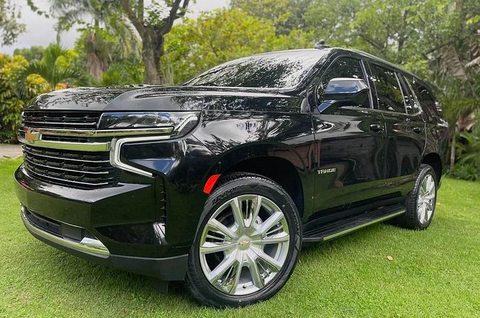 Private Transfer VIP Suburban in Punta Cana - Meeting your representative at pickup