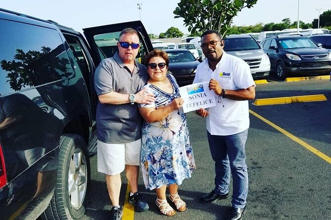 Private Transfers Puntacana Airport to Romana, Bayahibe Round Trip - Why private transport can be worth $89