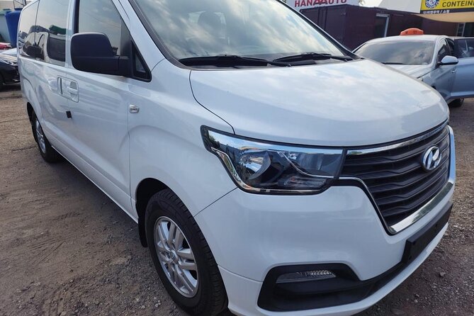 Private Transfers Transportation Airport (PUJ) to PuntaCana and Bavaro Hotels - Finding the driver at the exit hall