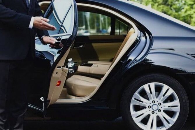 Private & VIP Transfers Puntacana airport/ hotels-luxury services - Communication and meeting instructions