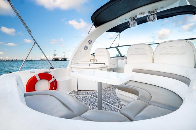 Private VIP Yacht in Punta Cana - Swimming at the natural pool near Cabeza de Toro