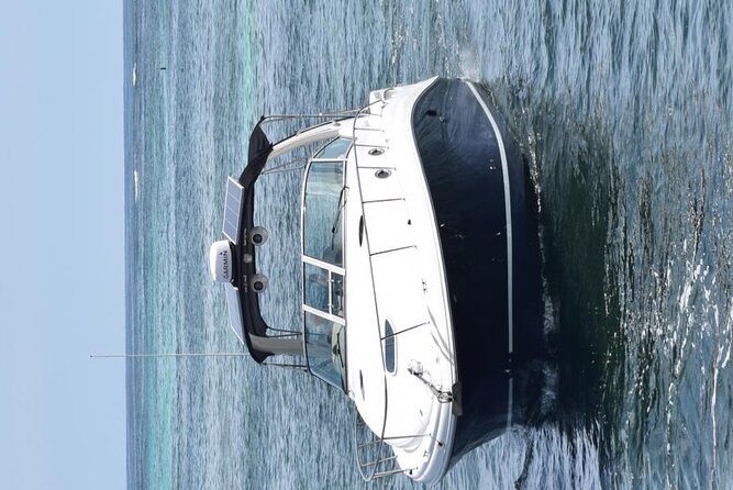 Private VIP Yacht in Punta Cana - Music, dancing, and the floating platform