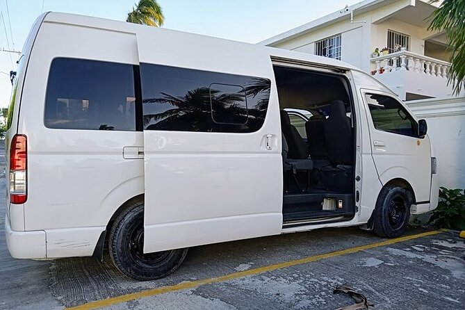 Punta Cana: Airport (PUJ) Shuttle To Hotel Round Trip - What this Punta Cana airport transfer actually provides