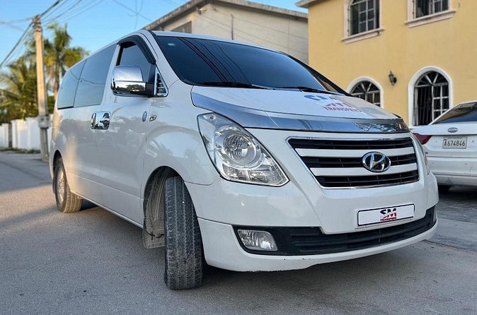 Punta Cana: Airport (PUJ) Shuttle To Uvero Alto - What you get, and what you do not