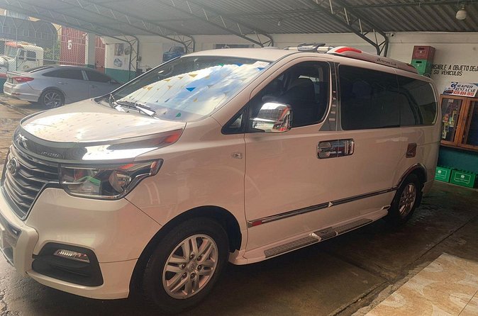 Punta Cana Airport Rides - Vehicle comforts that help after a flight