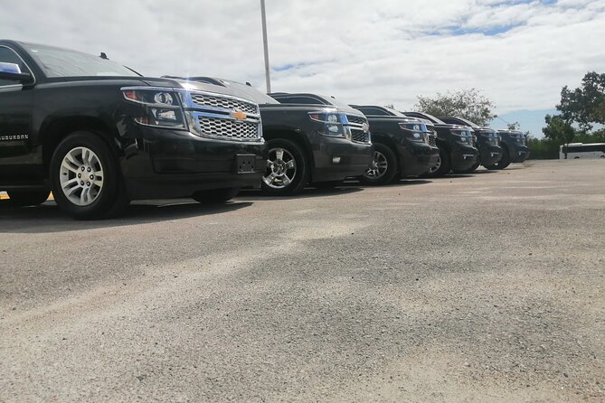 Punta Cana Airport to La Romana and Bayahibe Hotels (up to 70 km) - Finding your driver outside Punta Cana Airport