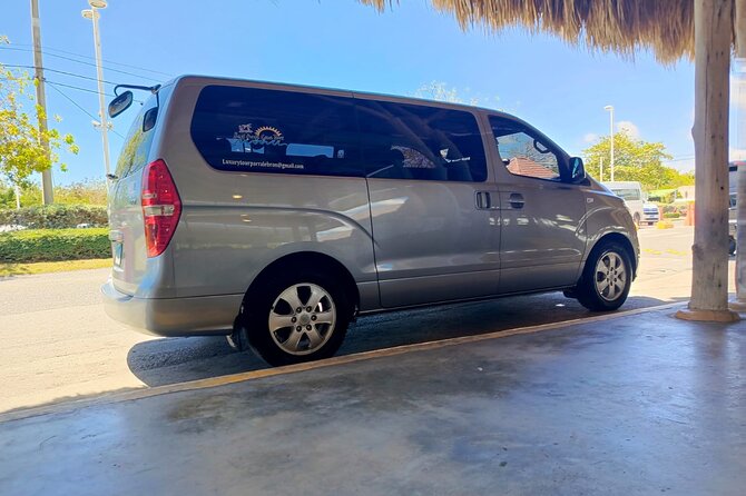 Punta Cana: Airport Transfer to Hotel In RD / Fast & Safe - A private start from Punta Cana Airport