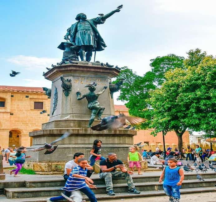 Punta Cana: All Inclusive Santo Domingo Full-Day City Tour - Columbus Lighthouse and the National Palace