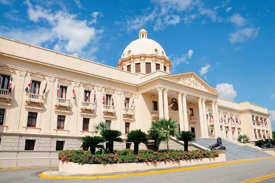 Punta Cana: All Inclusive Santo Domingo Full-Day City Tour - The National Pantheon and colonial power