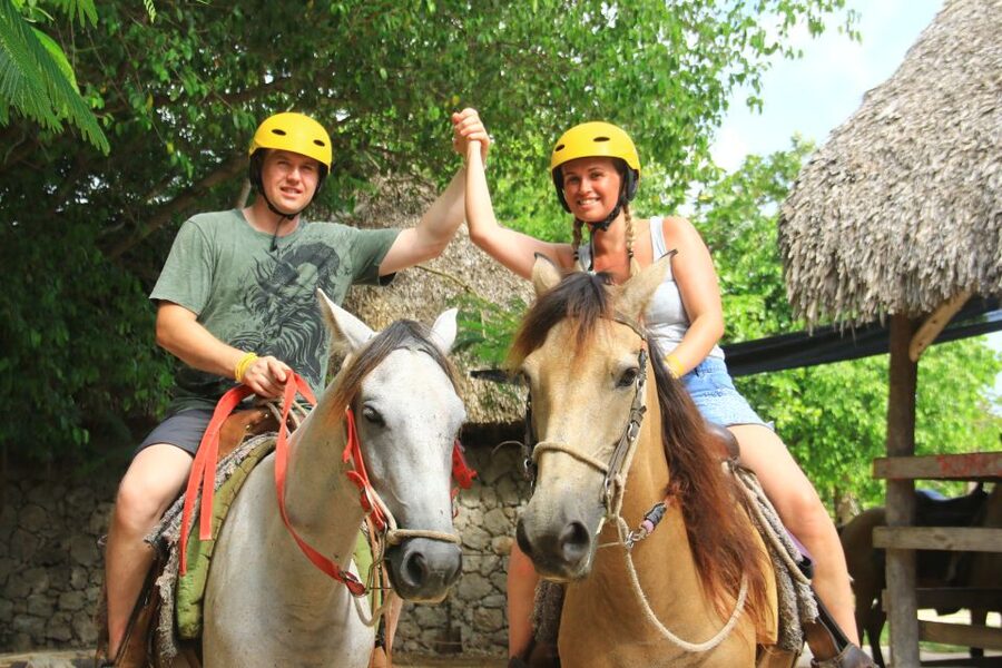 Punta Cana: Bávaro Adventure Park Horse Riding & Waterfalls - Preparing for the horseback route