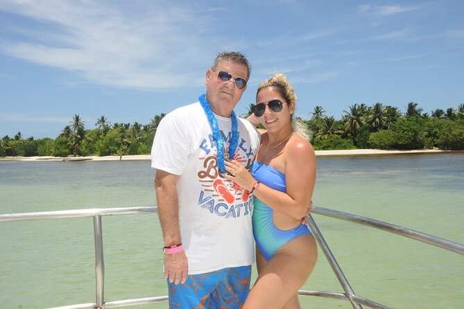 Punta Cana Boat Cruise and Snorkeling with Open Bar - Practical details for your day